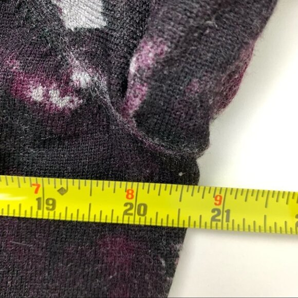 Chagal Grey & Purple  Sweater size Large - Picture 2 of 4